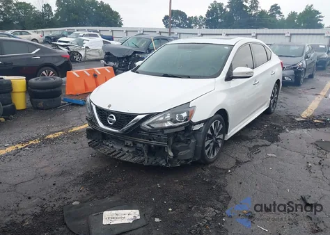 2018 Nissan Sentra Sr z USA, uszkodzony, nr VIN 3N1AB7AP3JY305490